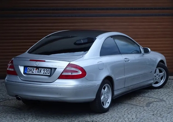 Mercedes-Benz CLK cena 15800 przebieg: 240000, rok produkcji 2004 z Janikowo małe 704